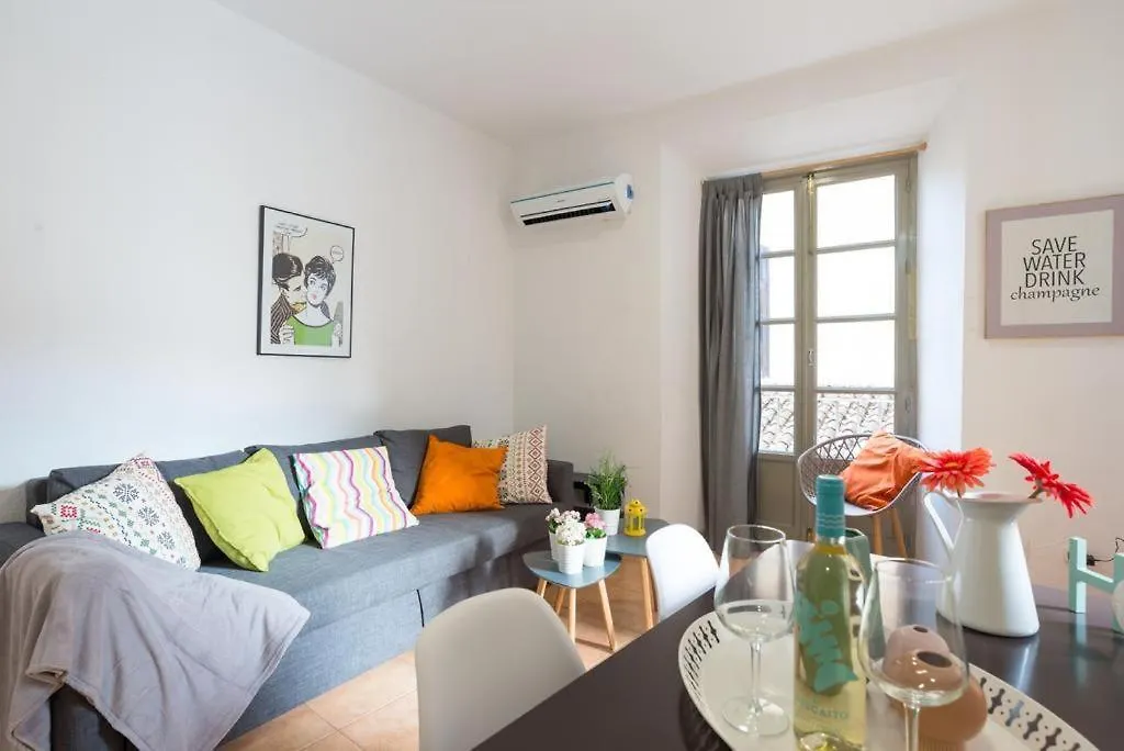 Plaza De La Merced Especial Grupos Parking Incluido S2 Apartment Malaga