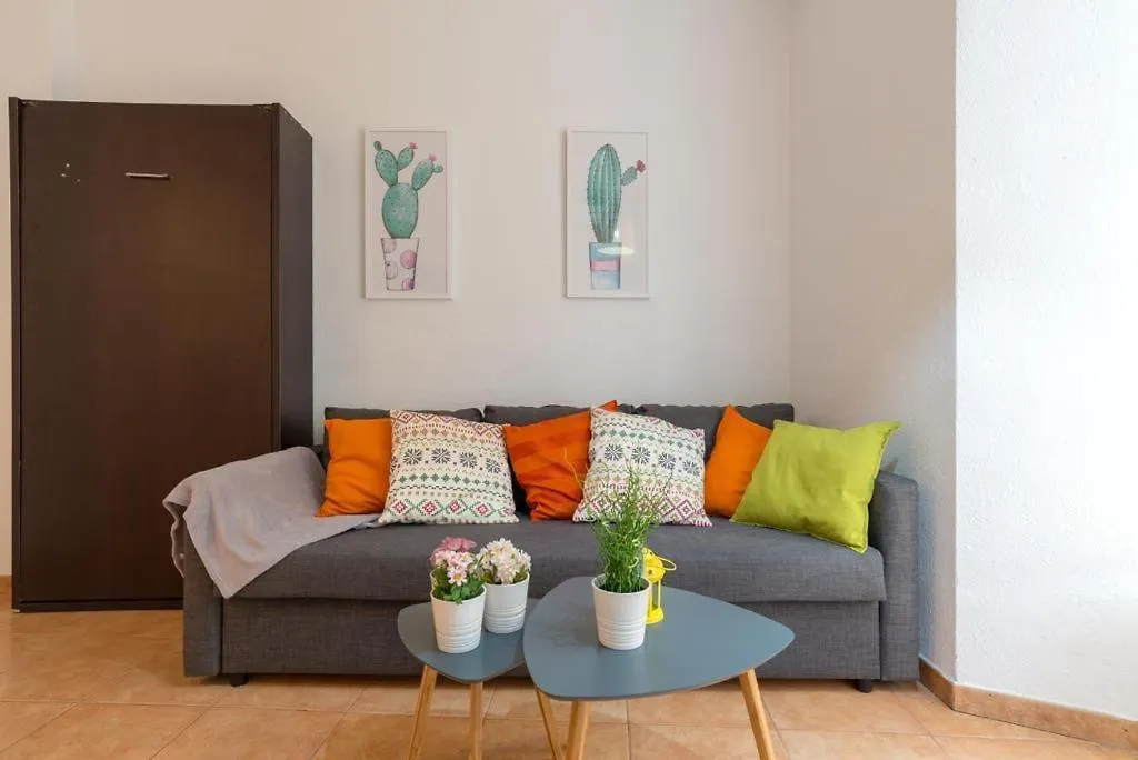 Plaza De La Merced Especial Grupos Parking Incluido S2 Apartment Malaga Spain